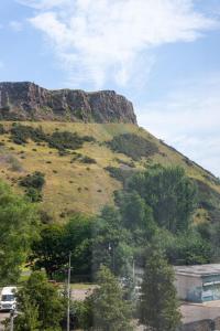 Holyrood Central Apartment