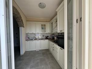 Casa in mezzo agli Ulivi