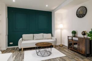 Ultra Central Rue Massena 1 Bdr - 3hvězdičkové hotely ve městě Nice