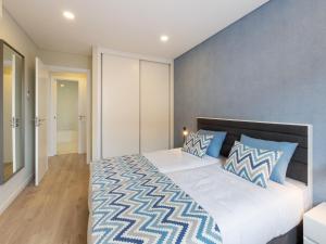 Apartment São Martinho near Beach