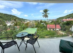 Sea view Kata apartment near Santosa SPA