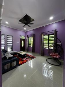 AZZR Homestay