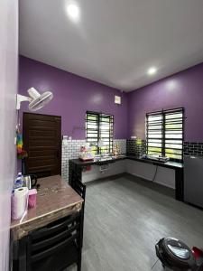 AZZR Homestay