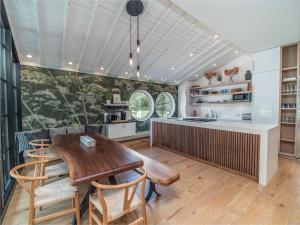 The Guest House at Route 219