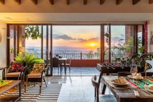 Epic San Miguel Sunset Views, Kid-friendly, Centro