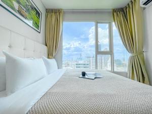 Near BTS Thong Lor l Workspace and Kitchen l Sontana