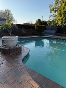 Hamisi Manor Guest House