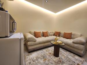 Cozy 1BR Stay in Quiet Location - Al Munsiyah