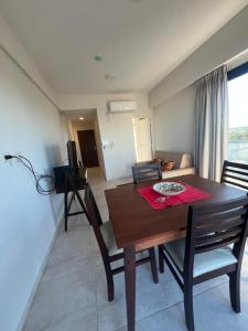 dpto con hermosa vista -zona poncho verde