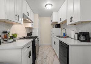 Cozy&Stylish DT Alhambra Living walk to Starbucks