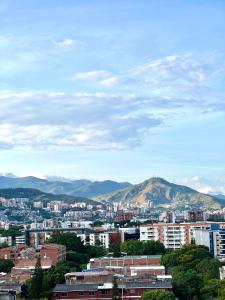 Apartamento de lujo con excelente vista y acceso a piscina, sur de Cali