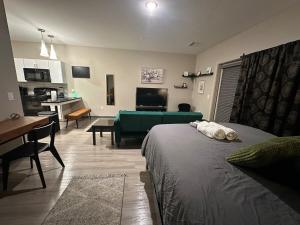 Harbor Hollow-Studio 2 mins to Renasant