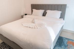 Luxury 2 BHK in Ocean Heights at Dubai Marina Living with Stunning Views