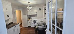 Private Apt In Middletown-wesleyan