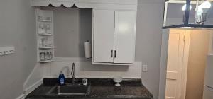 Private Apt In Middletown-wesleyan