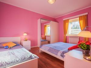 Sole 4 Garten Ferienwohnung mit Pool EG