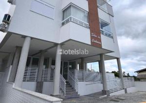 C136 Apto de 1 quarto na praia Cachoeira