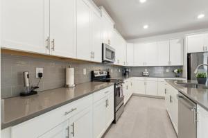 Majestic Manor Luxury Home in Prime Orlando Location