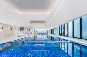 Trio BoxHill Lux Entire 3Bedroom Apt with car park and prime location