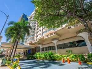 Aqua Aloha Surf Waikiki