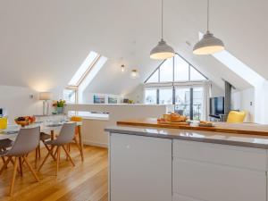 3 Bed in Westward Ho 48845