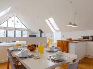 3 Bed in Westward Ho 48845