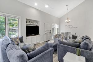 Palmetto Dunes Villa Walk to Beach Golf & Pool