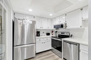 Palmetto Dunes Villa Walk to Beach Golf & Pool