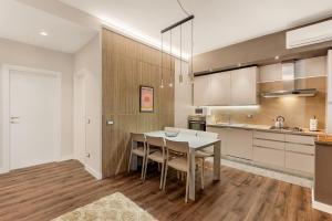 Cinque Terre The Abbey Apt - Two bathrooms