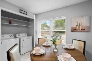 Chic Escape with outdoor space