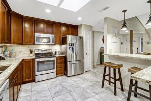 137 Beachwalk Villa Steps To The Beach