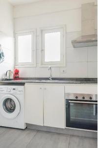 Apartment on 26 de Marzo and Lorenzo Perez