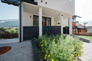 Sepperls Stubn Apartment - PETS no extra cost - Bad Goisern - 24-hours Self check-in