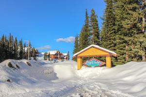 Snowbanks 1