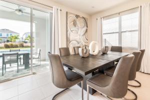 Elegant Home Near Disney With Private Pool, Foosball Table, Themed Rooms And Waterpark & Resort Access At Encore Resorts Re- 365Sf