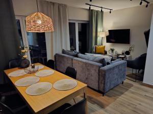 All Season Sauna&Jacuzzi - Klimat - Willa z widokiem na góry Kotlina Kłodzka 4km do Zieleniec SKI Arena