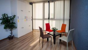 20-bed mixed dorm 내부