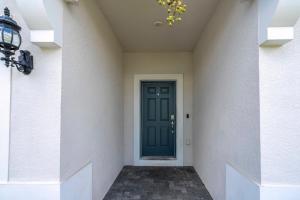 Stunning Windsor Island 10BR