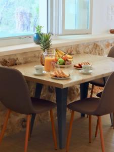 Private Villa Maothis