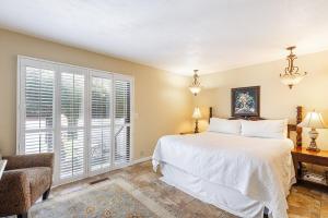 Glass Mountain Napa Valley Luxury Vineyard Retrea