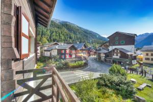 Monterosa Cozy Apartment 200m From Ski - Happy Rentals
