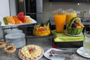 Hotel Regency Suites La Feria