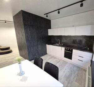 Апартаменти з терасою в центрі міста