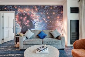 Suite Hub LV HIGH floor Sphere view MGM Signature