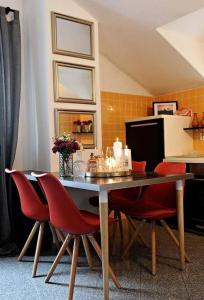 Apartments LUCA with swimming pool