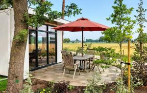 2 Bedroom Cozy Home In Hellendoorn