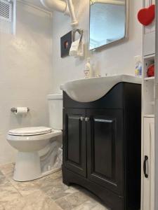 Rubys Lakefront Lower Penthouse