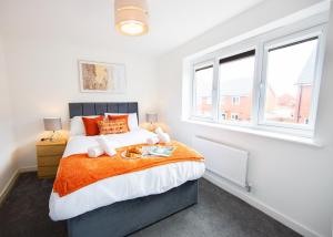 Bright and Stylish 3-bed House - Families and Contractors - Near Coventry Arena and M6