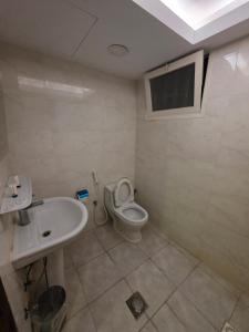 ذهبية خميس للشقق المخدومة