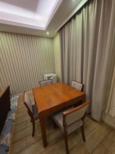 ذهبية خميس للشقق المخدومة